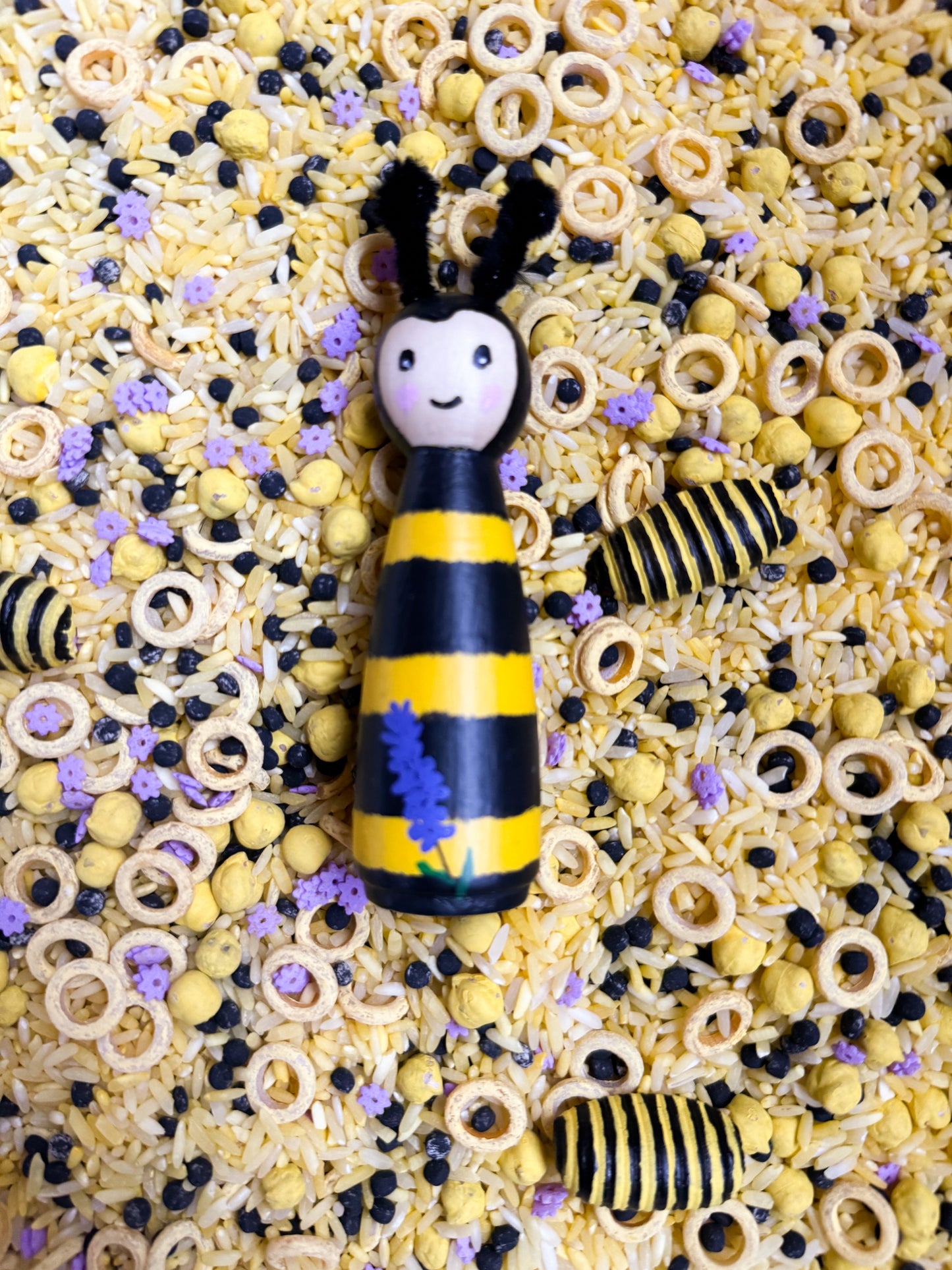 Buzzing Bees Sensory Bin Filler